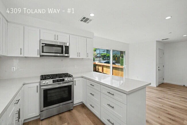 Foto del edificio - 4309 Toland Way