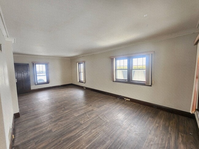 Building Photo - 1718 Grand Ave