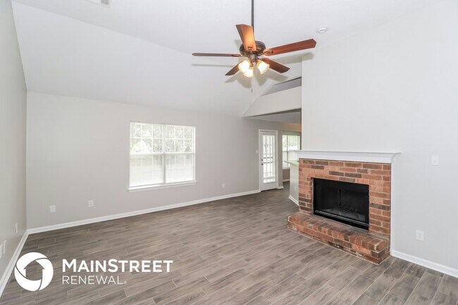 Foto del edificio - 5954 Chadwell Rd