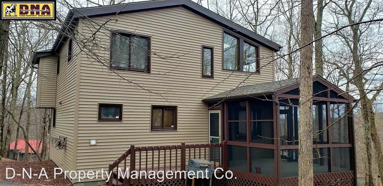 Primary Photo - 3221 Cherry Ridge Rd