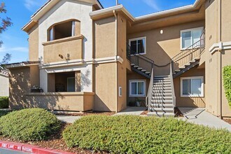 Building Photo - 501 Gibson Dr