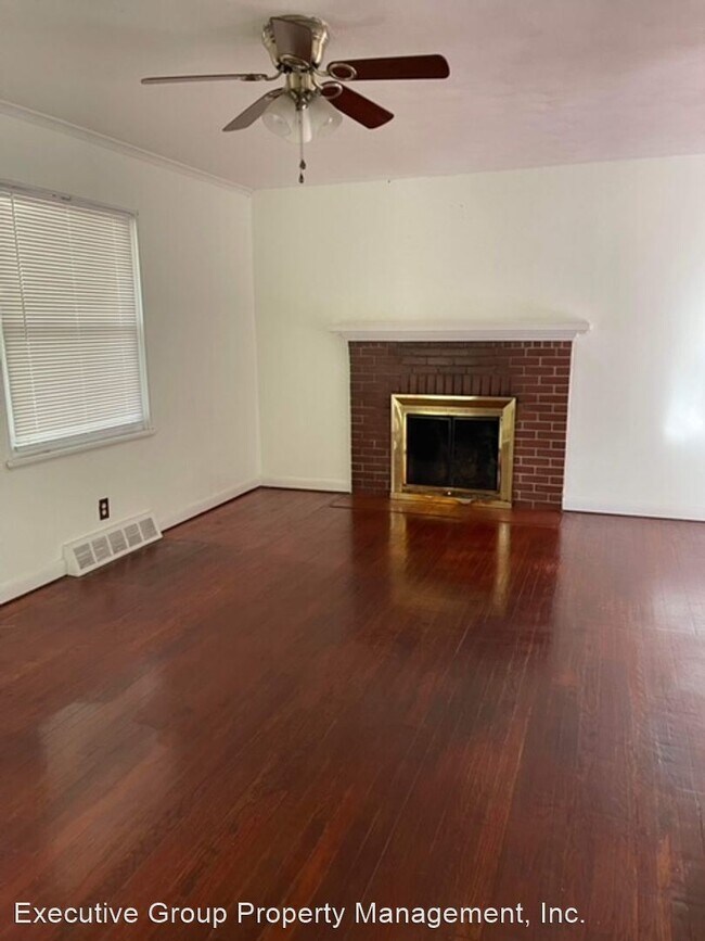 Building Photo - 3 br, 2 bath House - 611 Cherrywood Dr.
