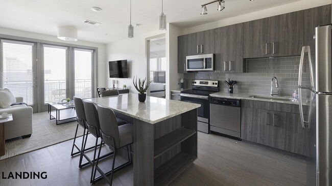 Foto del edificio - 101 S Center St