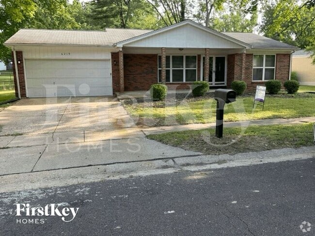 Building Photo - 6219 Silver Fox Dr