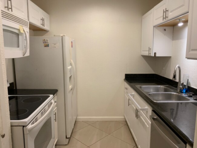 Foto del edificio - 2516 Commonwealth St
