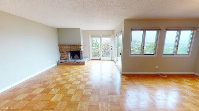 Building Photo - 1 br, 2 bath House - 1243 Clayton St Beaut...