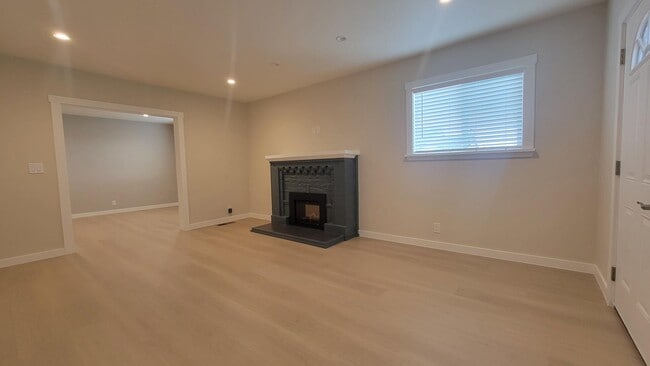 Sala de estar - 622 Miller Ave