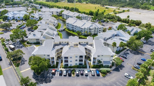 Building Photo - 6924 Stones Throw Cir N