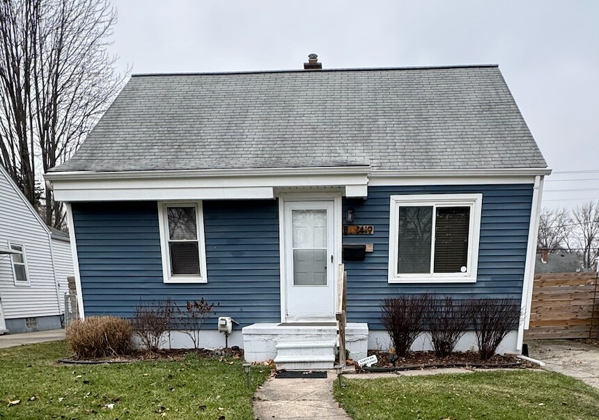 Primary Photo - 1419 Whitcomb Ave