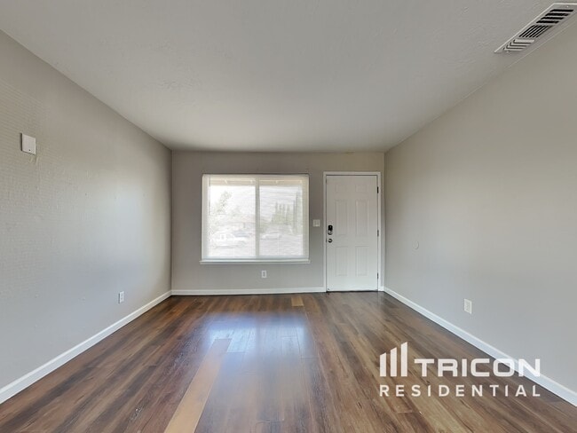 Building Photo - 10072 Zodiac Ct
