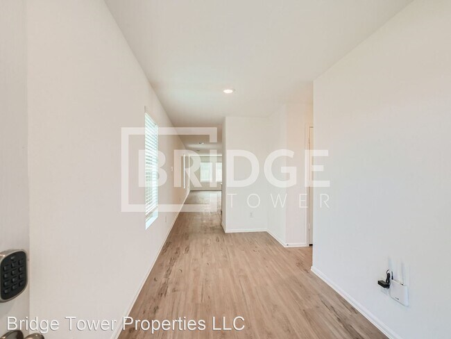 Foto del edificio - 4 br, 2 bath House - 4139 Saw Mill Peak Lane