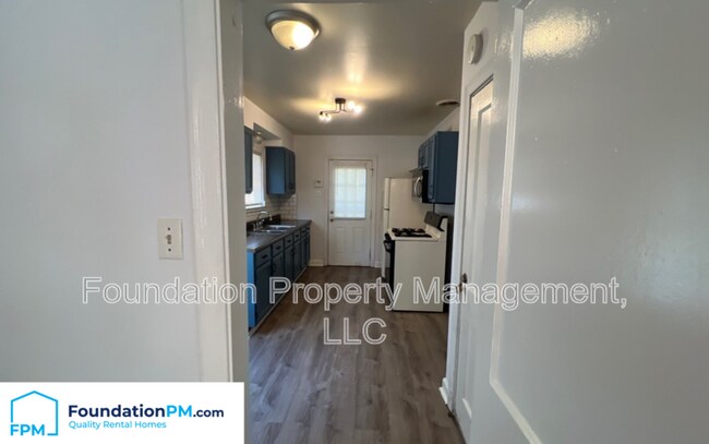 Foto del edificio - 2144 Vollintine Ave