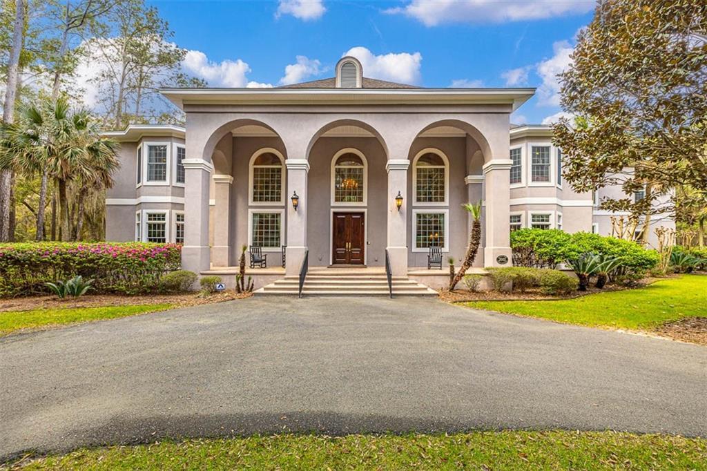 Foto principal - 23 Carriage Dr