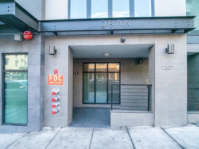 Building Photo - 1201 Sutter St