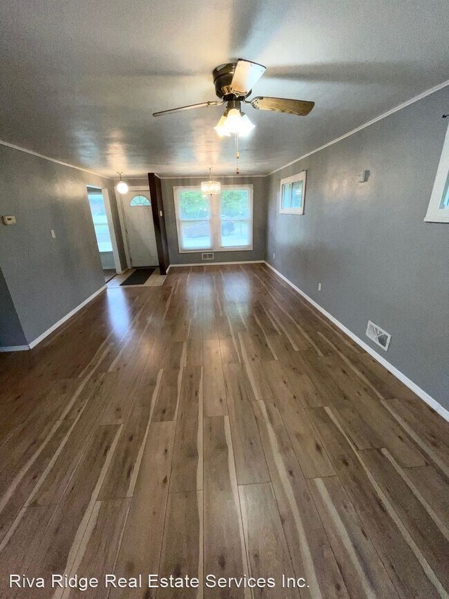 Foto del edificio - 3 br, 1 bath House - 552 Firethorne Drive