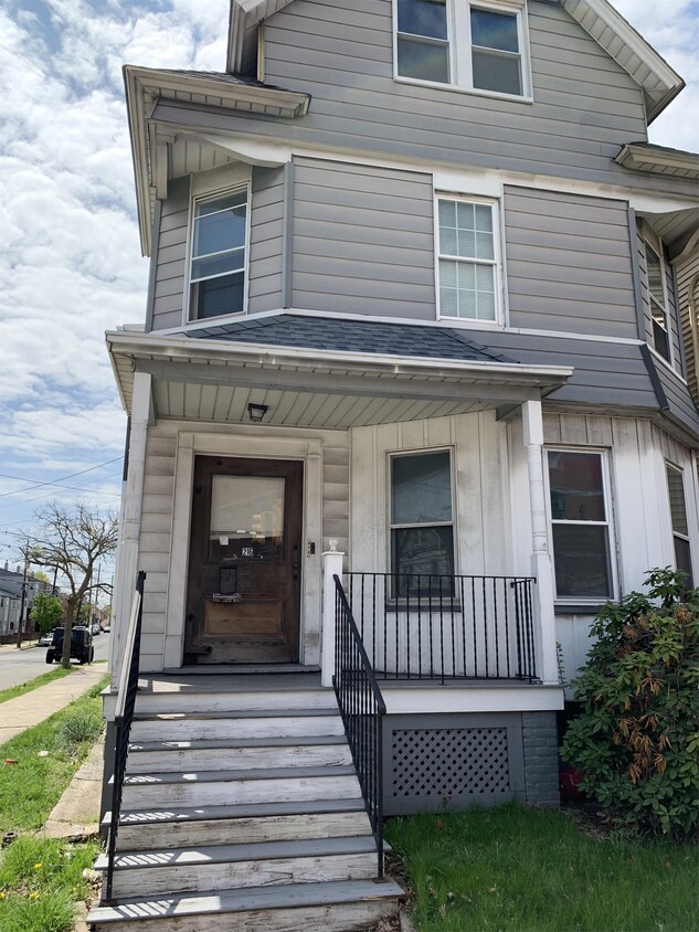 Foto principal - 216 Easton Ave