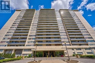 Building Photo - 2000 Sheppard Ave W