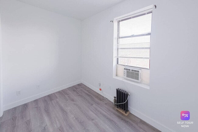 Foto del edificio - 34-04 34th Ave