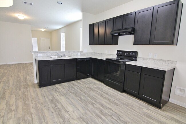 Building Photo - 3811 Lexington Grove Ct