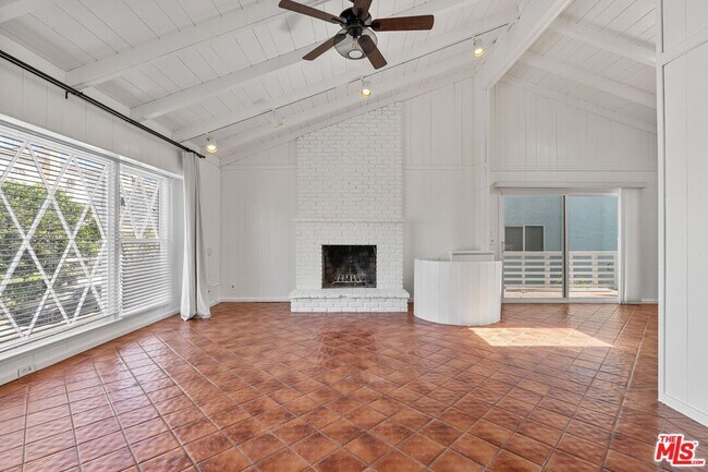 Foto del edificio - 112 Fleet St