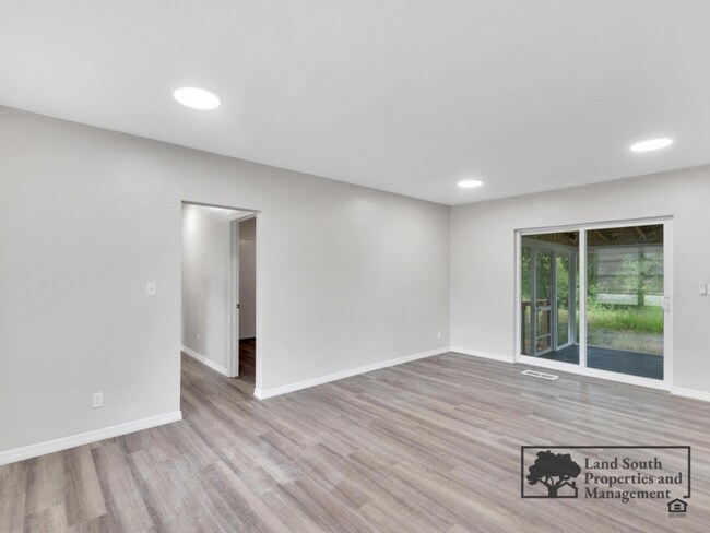 Foto del edificio - 905 14th St NE