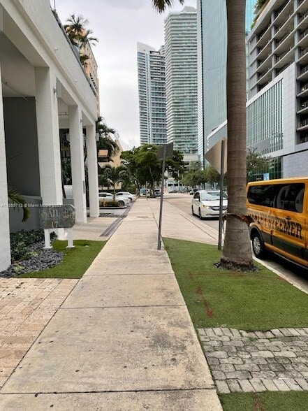 Photo - 170 SE 14th St Apartment