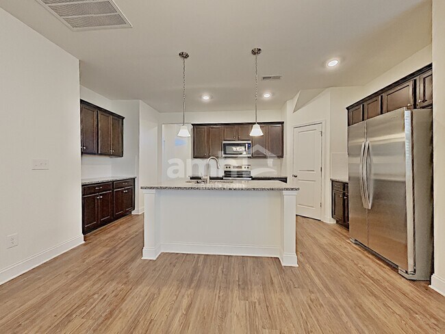 Foto del edificio - 427 Catawba St