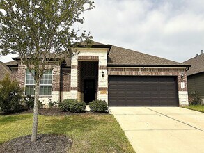 Building Photo - 3040 Chestnut Ln