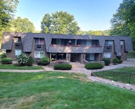 Building Photo - 24 Stony Brook Dr