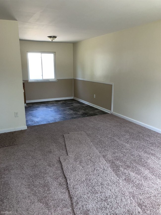 Building Photo - 4 br, 1 bath House - 26990 Leroy St