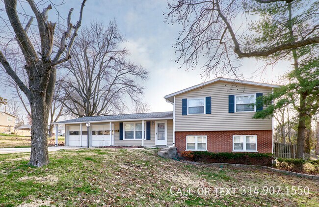 Foto del edificio - 3204 Bristol Hall Dr