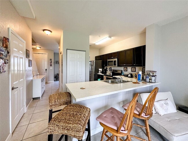 Foto del edificio - 2819 SE 1st Dr