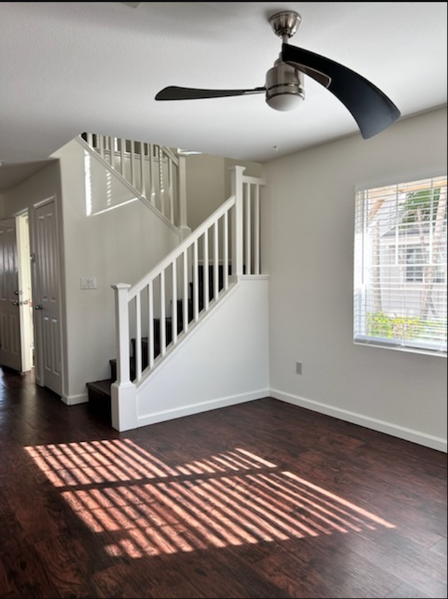 Building Photo - Charming 3-Bedroom with 2.5 Bath (Ewa Beach)