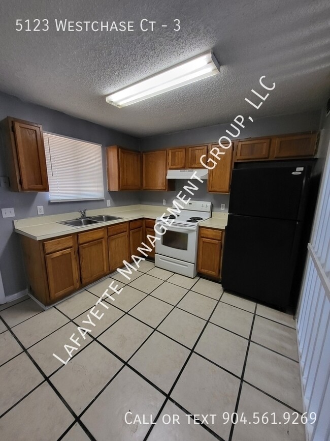 Building Photo - 5123 Westchase Ct