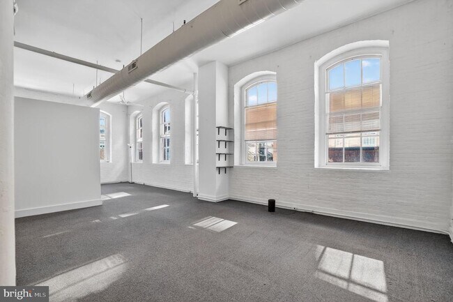 Foto del edificio - 408 Vine St