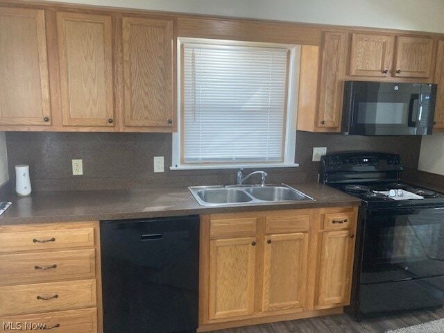 Foto del edificio - 310 N Mecca St