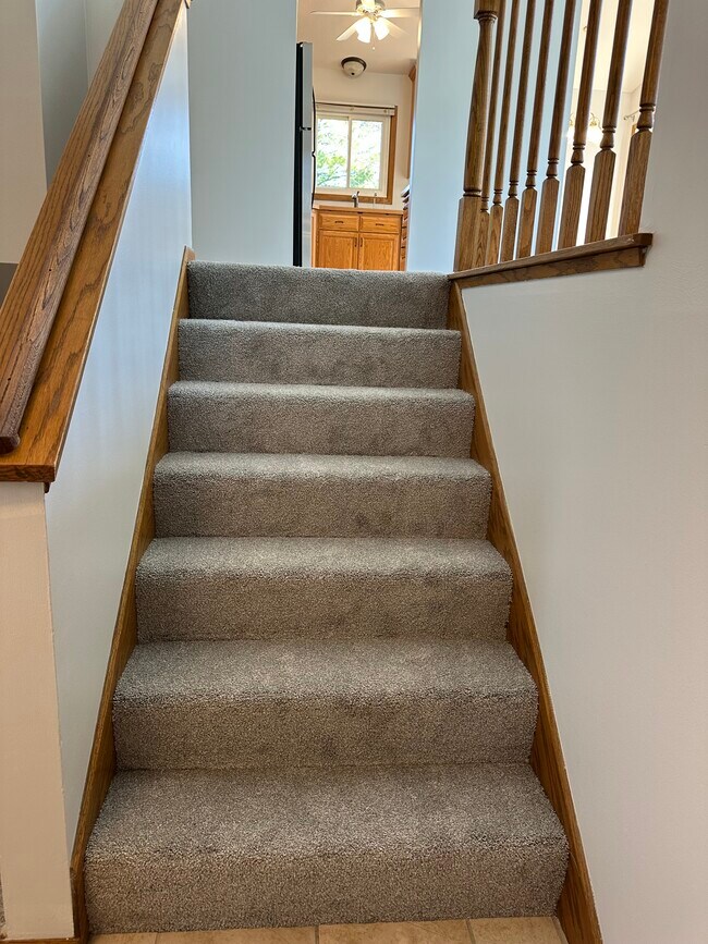 Foto del edificio - 3438 Chalet View Ln NW