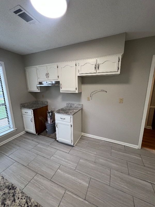 Foto del edificio - 7358 Country Side Rd