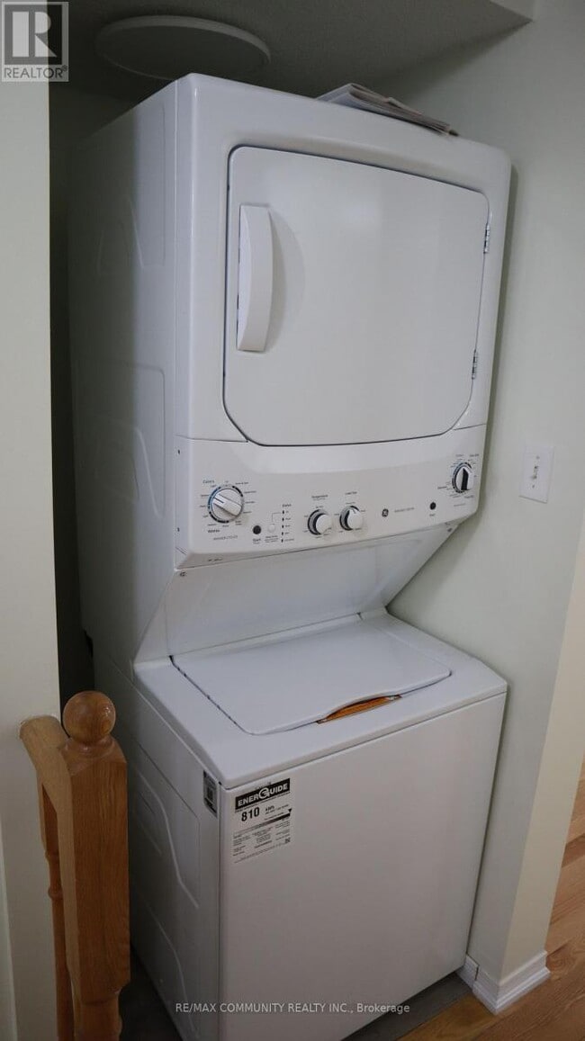 Photo du bâtiment - 56 Delport Cl