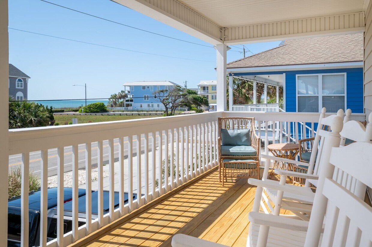 Foto principal - PERFECT OFF-SEASON BEACH GETAWAY