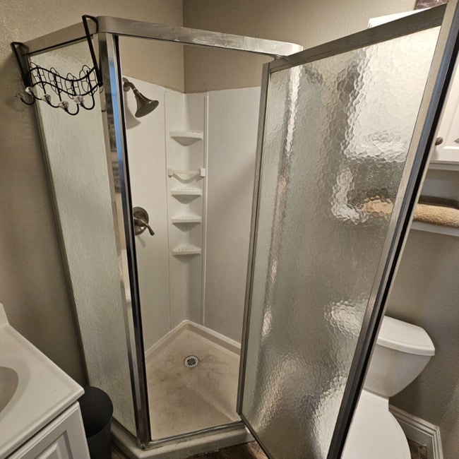 Foto del edificio - 12204 Hillwood Dr