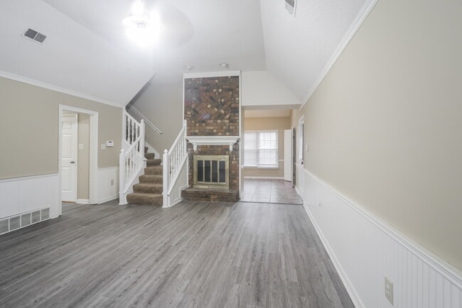 Foto del edificio - 4483 Green Creek