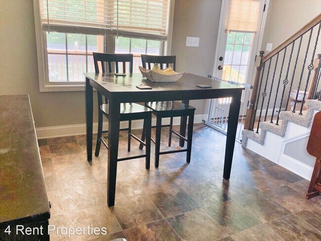 Foto del edificio - 3 br, 2.5 bath House - 1149 Meachem Dr