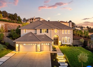 Building Photo - 2630 Giorno Way