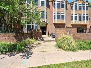 Building Photo - 2802 Nueces St