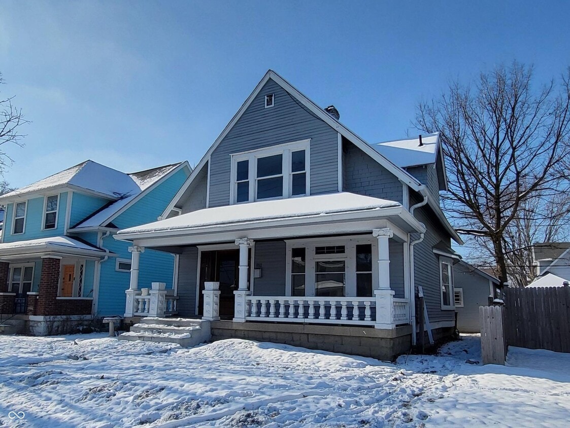 Primary Photo - 852 N Rural St