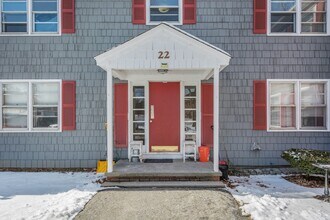 Building Photo - 22 SW Cutoff