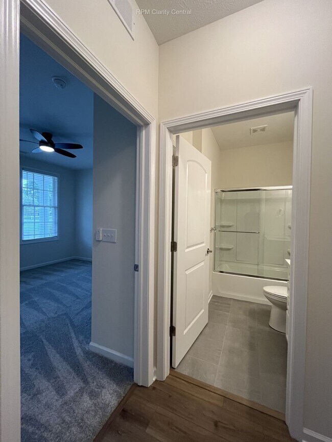 Foto del edificio - COMING SOON! Beautiful 3-Bed, 3-Bath Home ...