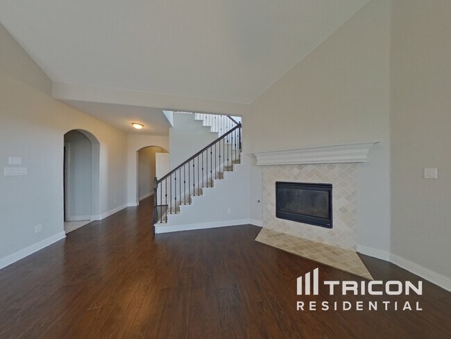 Foto del edificio - 11344 Live Oak Creek Dr