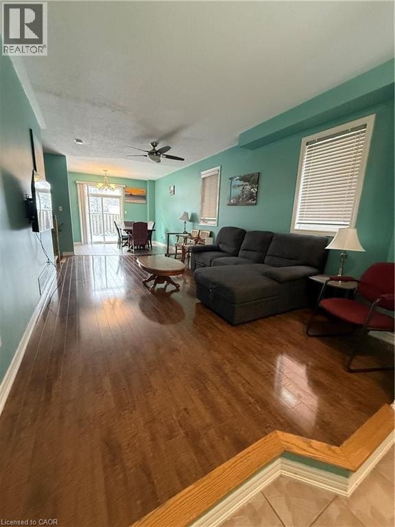 Building Photo - 55 Peachwood Crescent